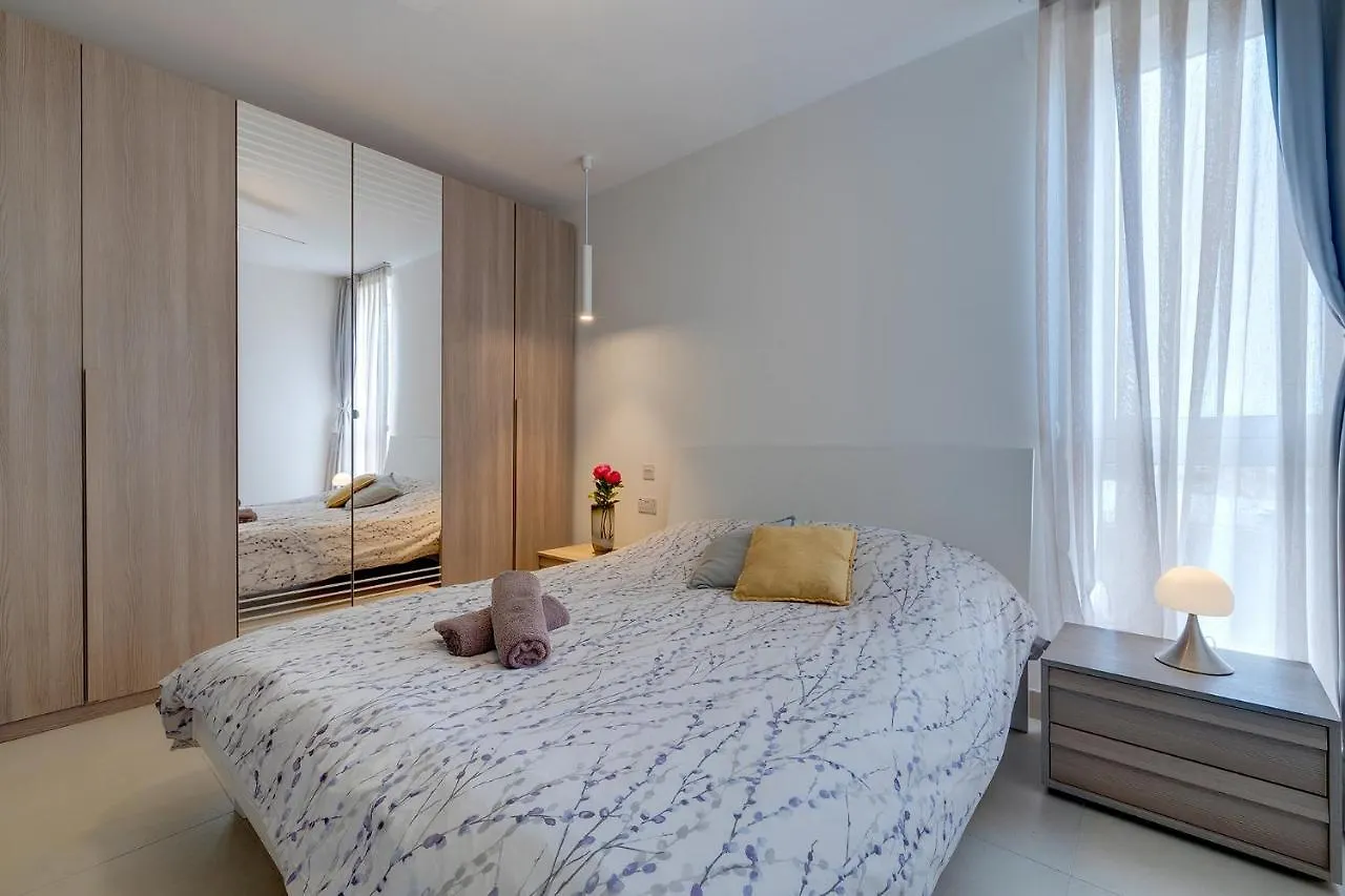 Stunning Apartment In A Central Location With Views Ta Xbiex