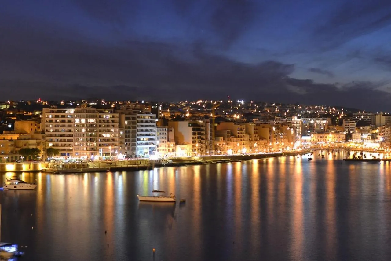 Stunning Apartment In A Central Location With Views Ta Xbiex Malta