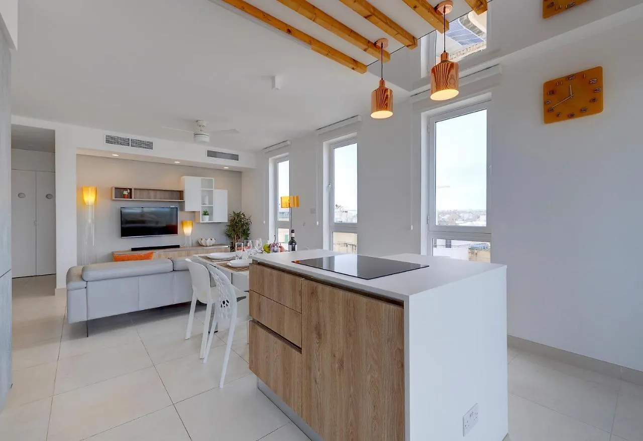 Stunning Apartment In A Central Location With Views Ta Xbiex
